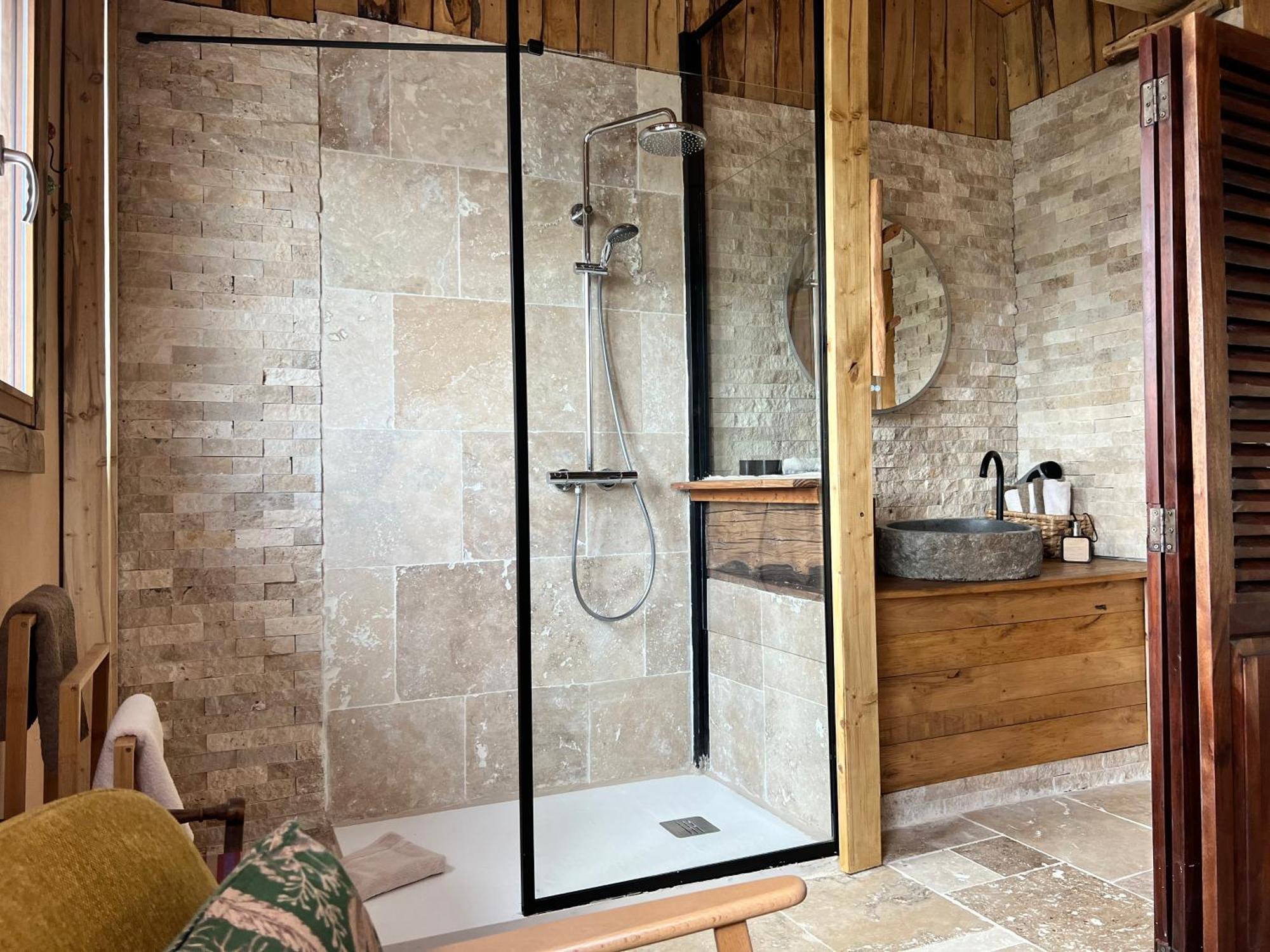Les Magnels Bed & Breakfast Valleraugue Bagian luar foto